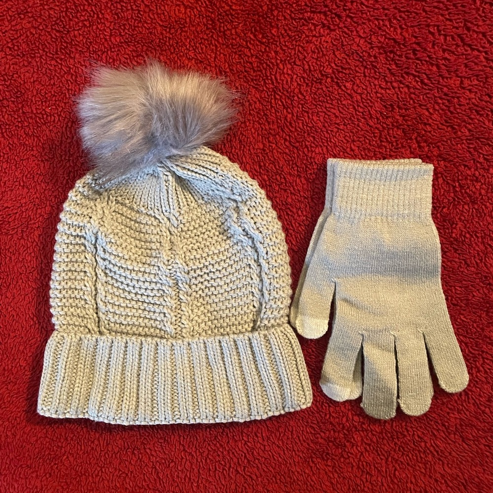 WINTER ESSENTIALS - Picture 3 of 8